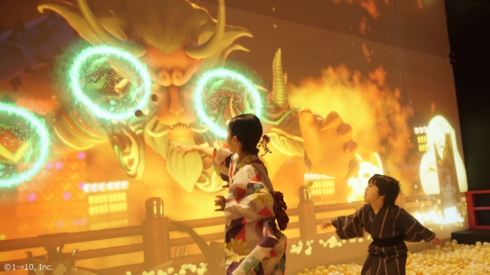 japan's tweet image. The essence of "ennichi"—festive days involving traditional Japanese deities—comes to digital life at ENNICHI by 1→10 by @onetoten_inc in #Gunma! Projection mapping lets guests be wowed, connect, &amp; learn about Japanese heritage.
ennichi.1-10.com
#RegionalRevitalization