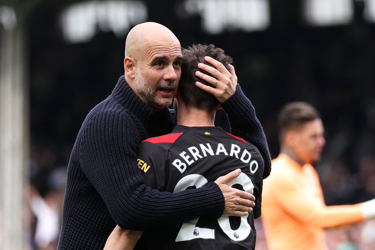 FabrizioRomano's tweet photo. Guardiola on Barça interest in Bernardo Silva: “I don’t want any players who don't want to be here”. 🚨🔵🔴 #FCB

“But we need to get a proper offer, we didn’t get a proper offer. If they want him, they will get on a plane and come to meet our club”, via @MichaelPlant82. https://t.co/bDX33RK0Dc