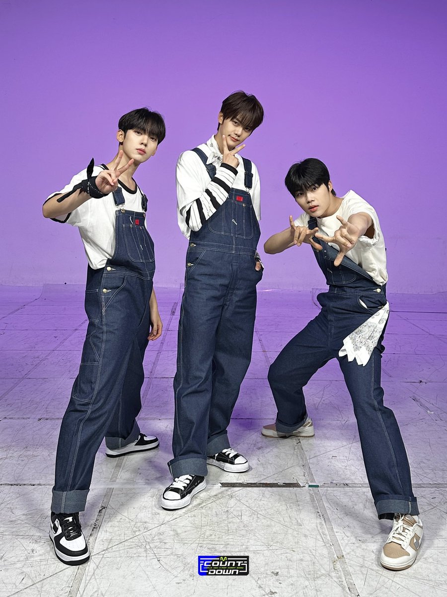 GUNWOOKBRASIL's tweet photo. | 🎥 #HISTORYM ✮ 04.08.23 |  

Confira as fotos de Gunwook, Gyuvin e Yujin compartilhadas na atualização do Twitter do M COUNTDOWN. 

#ZEROBASEONE #제로베이스원 #PARKGUNWOOK #박건욱 #パクゴヌク #朴乾煜 @ZB1_official - 🌷 https://t.co/qxAoRmR0E7