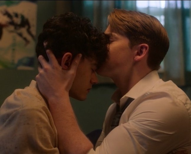 istankitconnor's tweet photo. the scene                            the cameraman https://t.co/wpeWEsLgrj