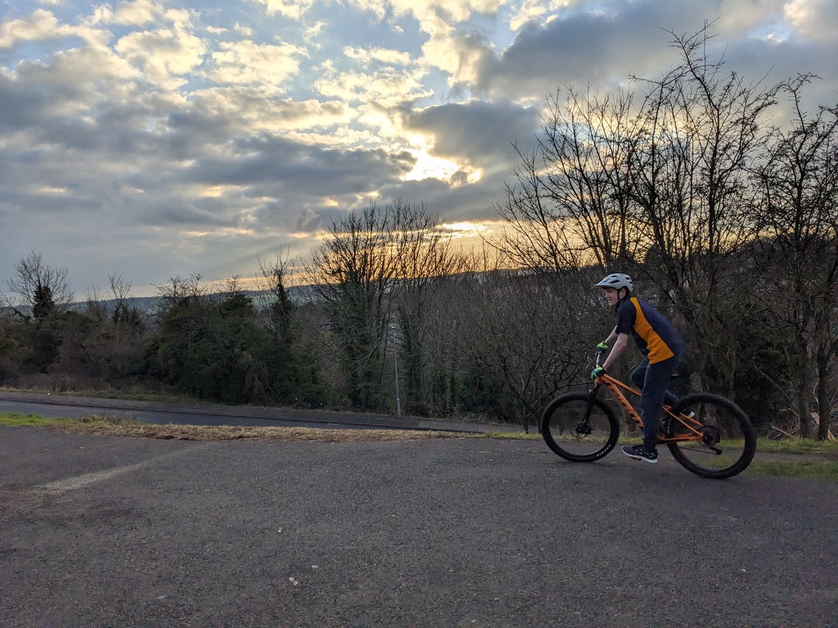 Rise:61 Bike Hub tweet media