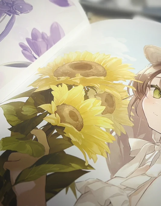 〖 C102新刊 〗#C102   「 BLOOM DOLCE 」 新刊でます! お花と少女をテーマにしたオリジナルイラスト集です B5/ 16P/ full color