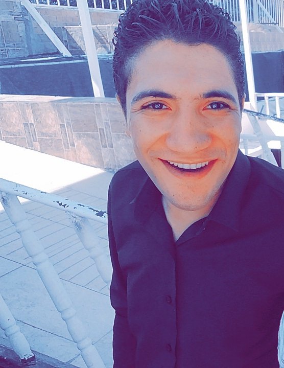 النهارده عيد ميلادى ال 30 مين هيقولى كل سنه وانت طيب