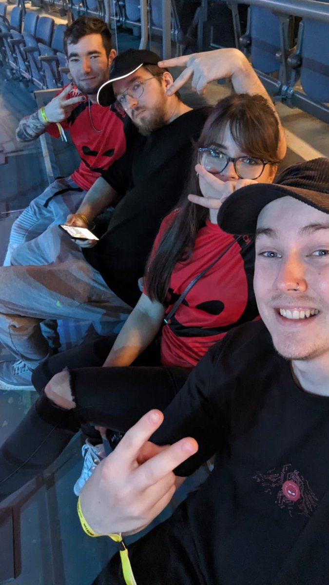 Loge heizen 🫶 #IEM #IEMCologne2023