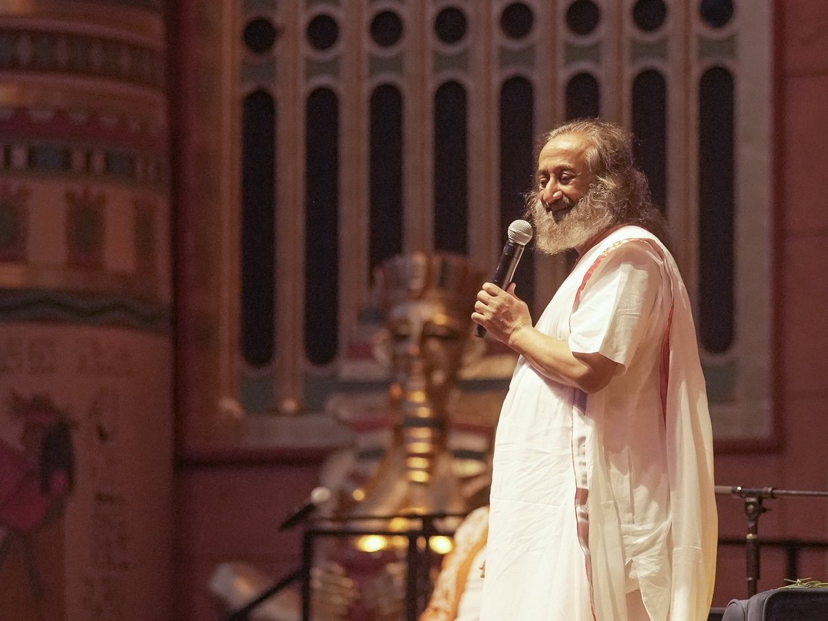 Gurudev tweet picture