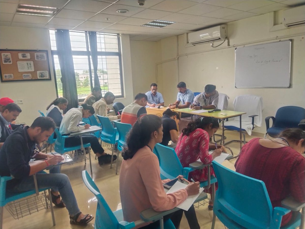 aaiblgairport's tweet photo. As a part #Aviation_Security_Culture_Week celebrations #Essay_Competition was conducted at #Belagavi_Airport .Thank you all the participants for your active participation.
#AAI #BelagaviAirport @AAI_Official @AAIRHQSR @BcasHq @IndiGo6E @OfficialStarAir @MoCA_GoI #KSISF https://t.co/vedfCNQdXS