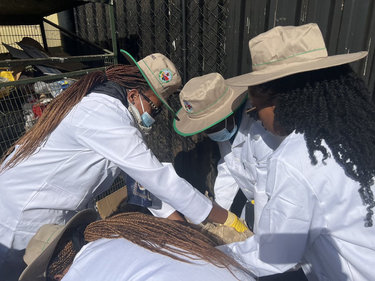 tscz1's tweet image. TSCZ embarked on a clean up campaign at Coppa Cabana in Harare today.

#ThinkSafety