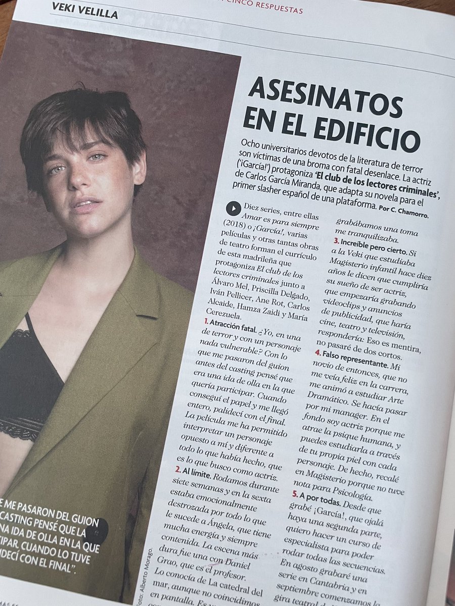 La prota de #ElClubDeLosLectoresCriminales <a href="/vekivelilla/">Veki Velilla</a> contando cosas guapas de la peli en <a href="/fotogramas_es/">Fotogramas - Cine</a>