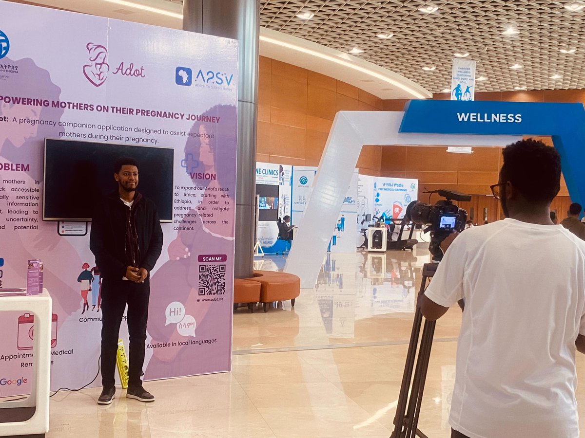 A2_SV's tweet image. A2SV Students Showcase Innovative Digital Solutions at National Health Exhibition, Ethiopia 🌍 

The National Health Exhibition gave Adot, a digital product for pregnant women and new mothers in Ethiopia, a chance to shine. 

#Adot #A2SV #LifeAtA2SV #digitalsolutions