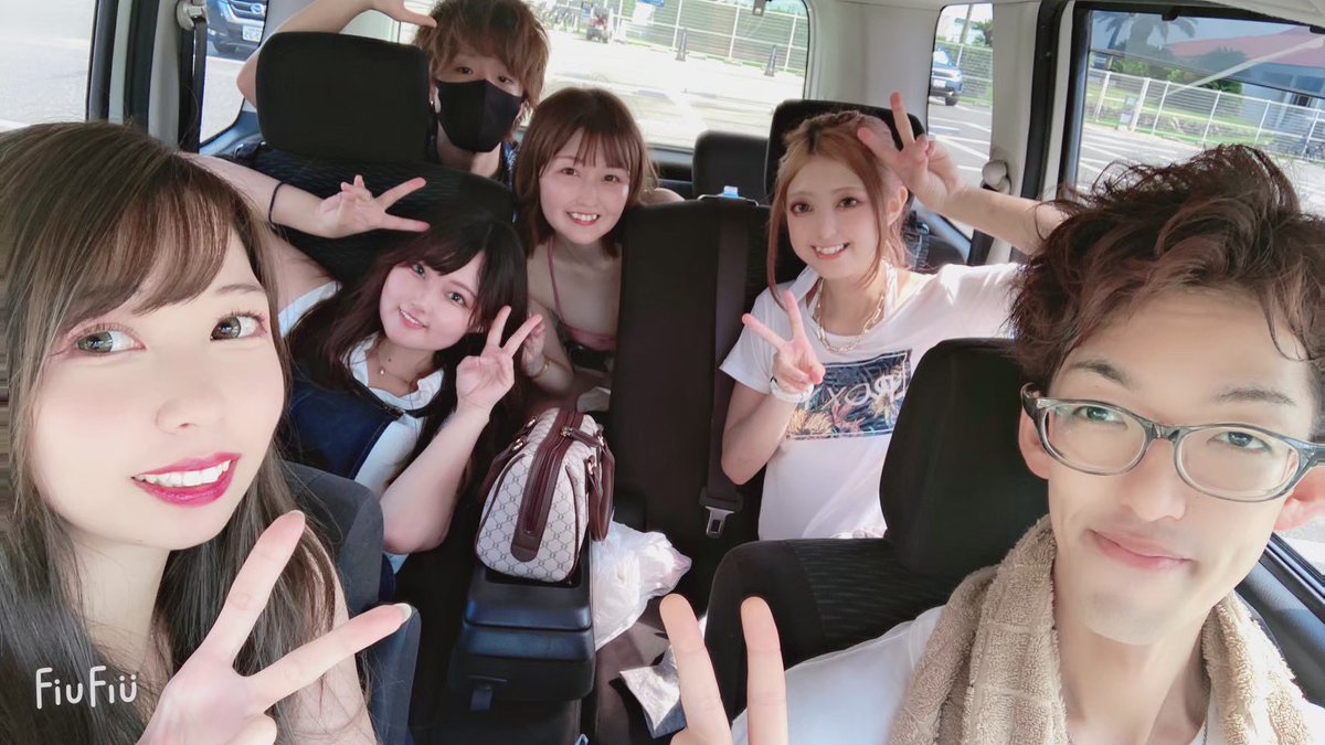 Re_Quest_N's tweet photo. 今日からTwitter担当になったナミ(Nami)です！
少しずつ慣れていこうと思います、、、！

チーム主演とさせていただいております、
よろしくお願いします☺︎ https://t.co/SZkqZ38YbV