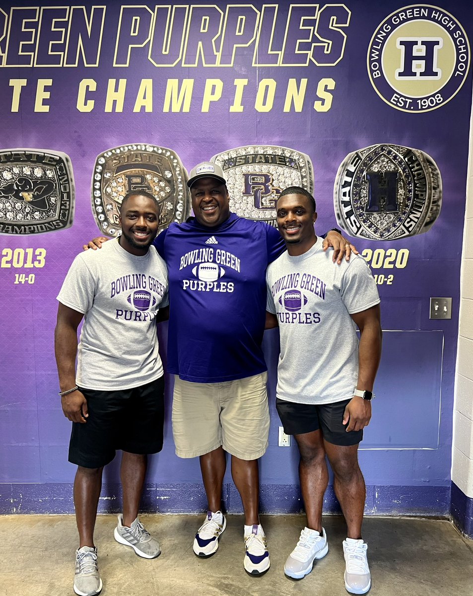 Junior Hayes tweet media