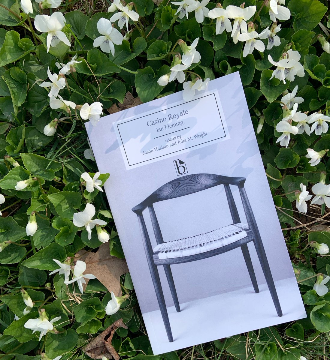 We all have our favourite silver-screen Bond, whether it’s Brosnan or Craig, but have you read the original thing?

Casino Royale is Ian Fleming’s first novel, in which he introduced the world to one of the world’s most beloved suave spies!

<a href="/JuliaMWrightDal/">Julia M Wright AIRBORNE @juliamwright.bsky.social</a> <a href="/JazzlamHazzlam/">Jason Haslam @jasonhaslam.ca on bsky.app</a>