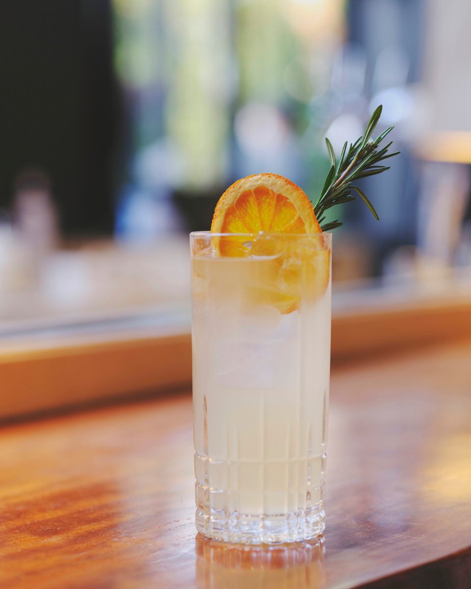 FSKyoto's tweet image. ブラッスリーのテラスでオリジナルカクテルやクラフトビールを片手に日本庭園のパノラマビューを眺めながら最高の金曜日を。bit.ly/44HtPL5

皆さま、良い週末をお過ごしください 🌟 

#fourseasonshotelkyoto
#フォーシーズンズホテル京都