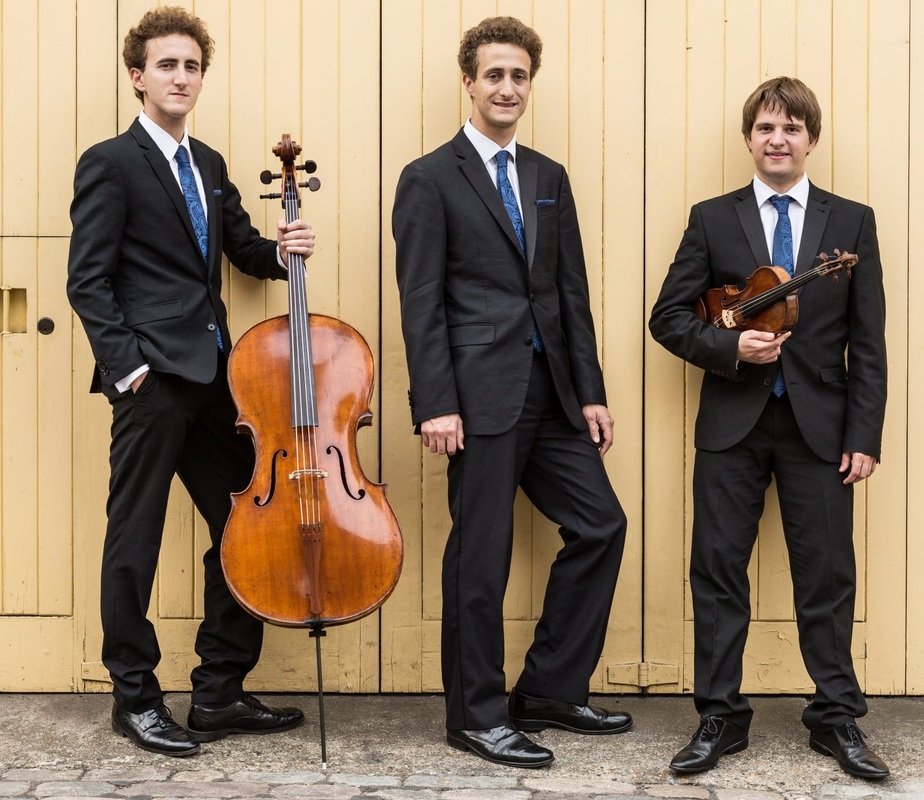 Uitverkocht! De #MuziekHaven Zomerconcerten worden 6/8 fenomenaal afgesloten met het Busch Trio.  Zij nemen binnenkort de complete werken voor pianotrio van #Beethoven op. Programma :
muziekhaven.com/event-details/…