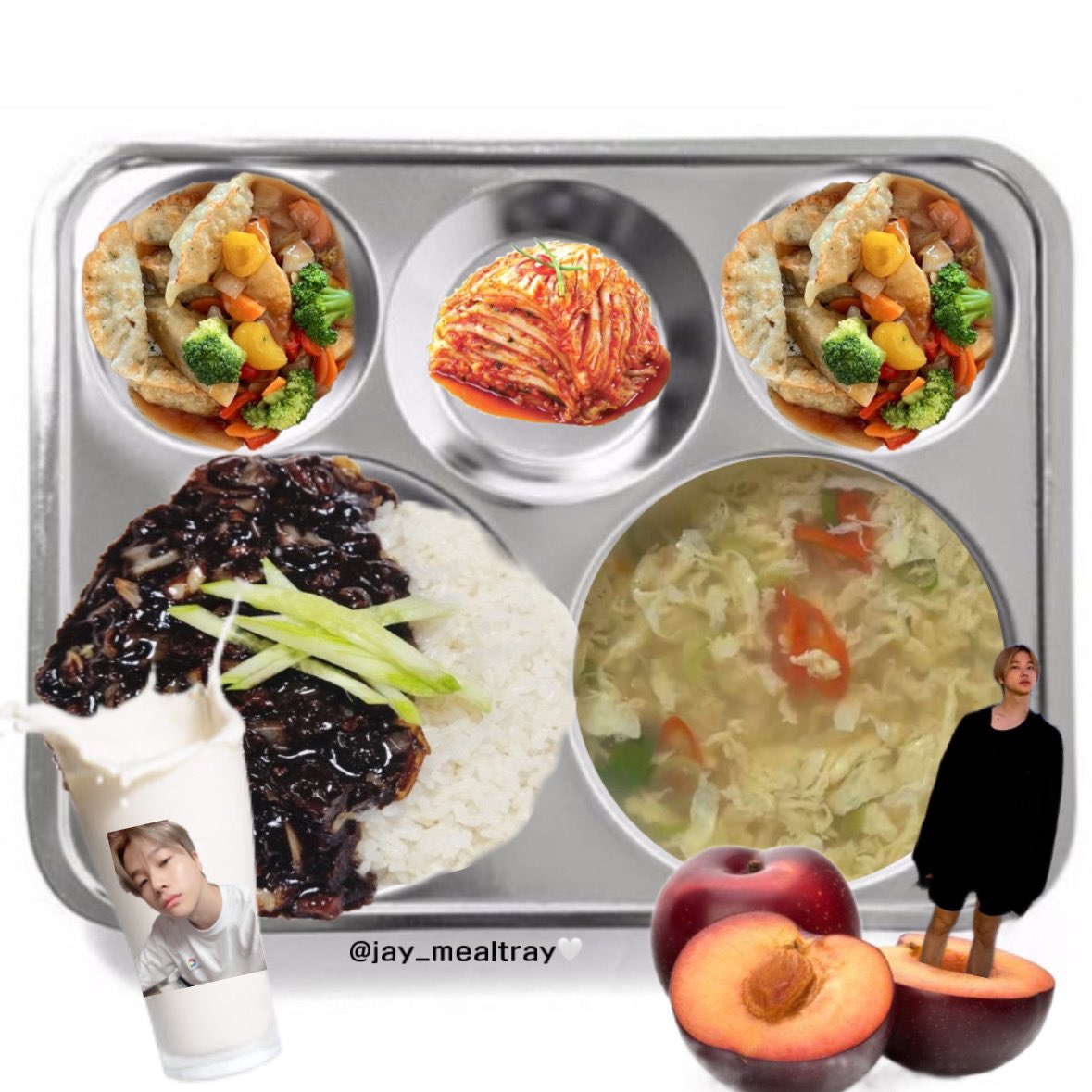 23.08.04 (금) 16일차 석식🪖

자장밥
달걀국
만두탕수
배추김치
우유 
자두

#진환 아 맛있게 먹어🤍