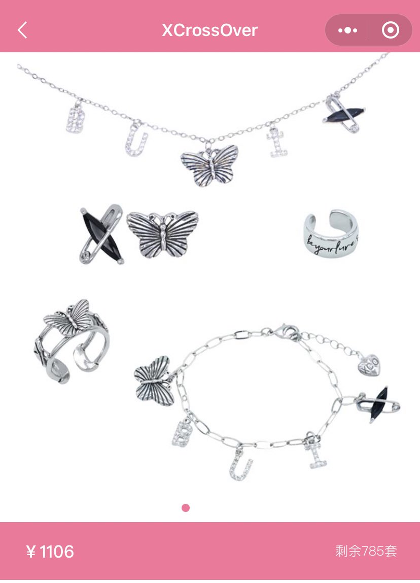 humi12444143's tweet photo. Butterfly with black wings 
200 set sold 
แค่วินาที

XCROSSOVER X JAKAPAN
#BuildXCrossOver  
@JakeB4rever #BuildJakapan https://t.co/ZvyYLYfyby