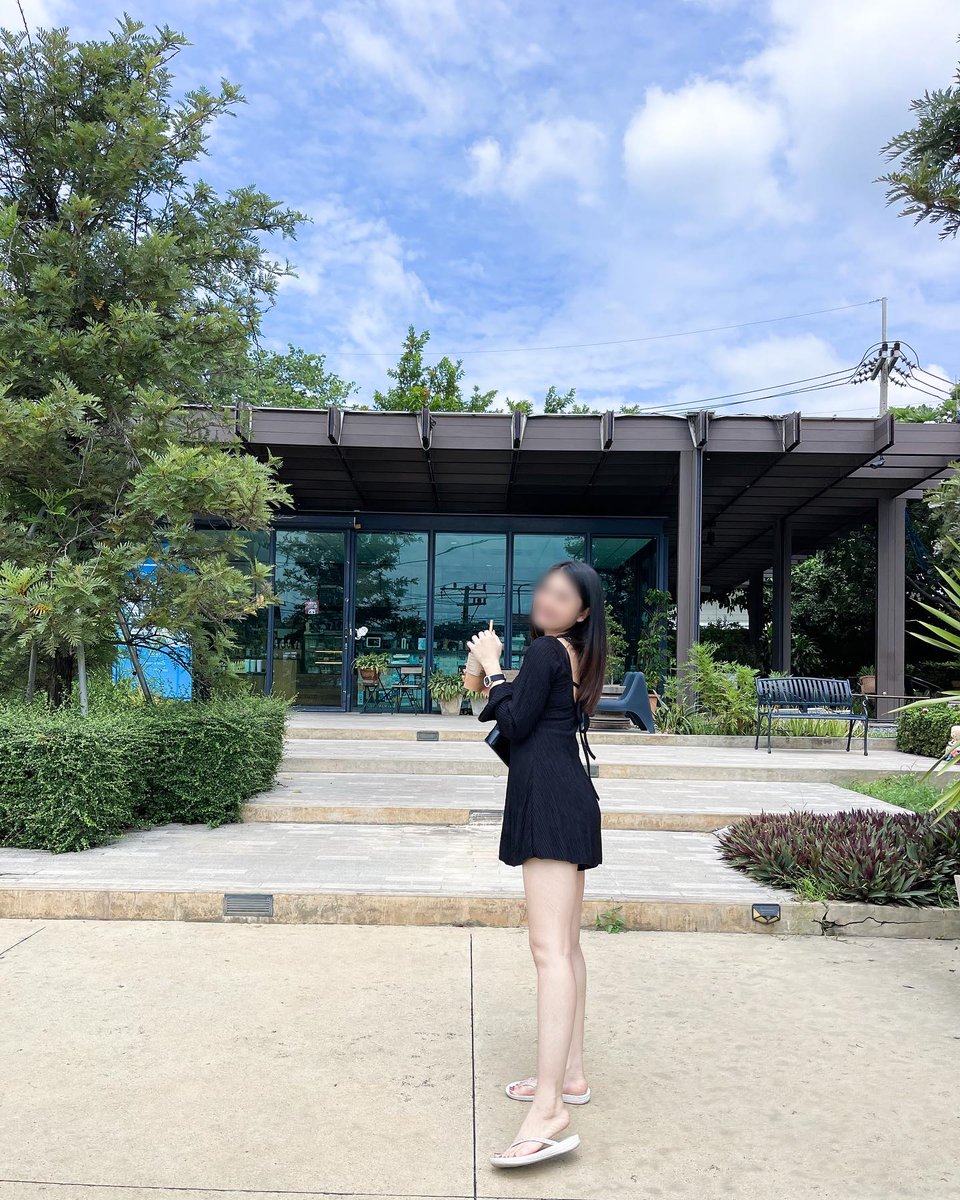 OMai123's tweet photo. ดำขาวตัดกันมันดีนะ หมายถึงสีผิวเรากับเธออ่ะ 😛 https://t.co/6ysrGweTcM