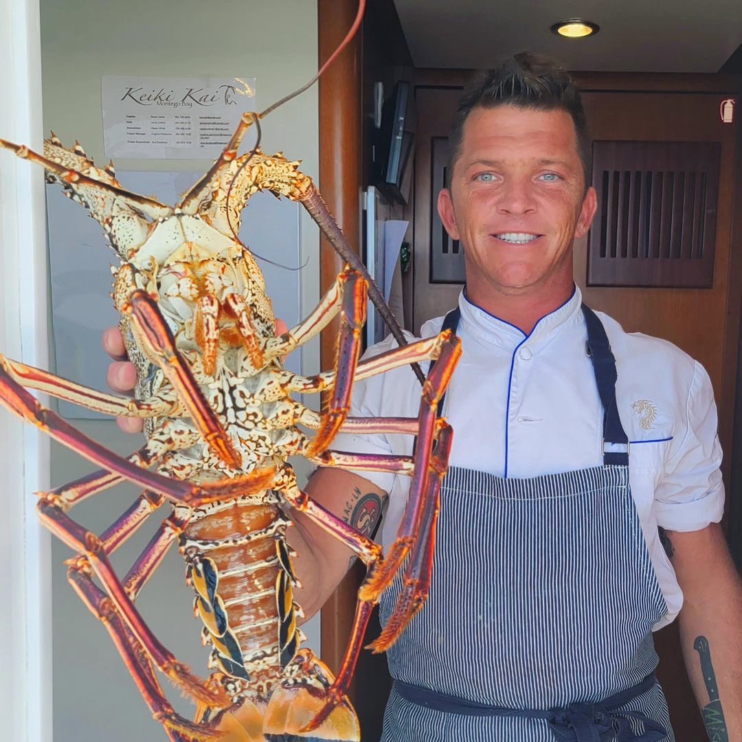 highendchefs's tweet photo. โFresh Catch Of The Dayโ
By Yacht Chef Alex Naeger
@chefalexnaeger on Instagram
https://t.co/MrMkUiPIxK
#bahamas #lobster #freshcatch #chefalexnaeger #highendchefs #chefsatsea #yachtchefs #bluewatercrew #privatechef #yachtlife #superyacht #island #yachtchef #superyachtchef https://t.co/g03Fa2OJT9