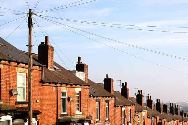 BirleyLabour's tweet photo. The Household Support Fund is available to help you with anything from clothing and food to gas and electricity. 

1/2

Apply online here:
https://t.co/5r9mDk6gDC https://t.co/AKGNPqRjkL