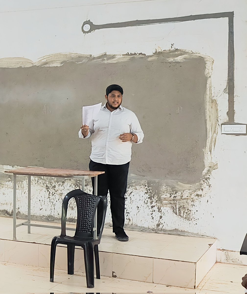 MogalShuaib's tweet photo. Today I interacted with shortlisted students for the Rowwit integrated scholarship program. I asked them and collected the data of their family needs. I hope these students might become our nation's pride. #MogalShuaib #RowwitCEO https://t.co/CH6CgsWRwP