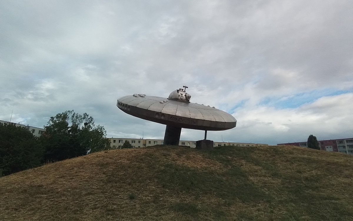 Zar Antonov tweet media