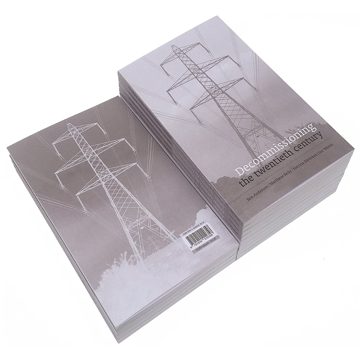'Decommissioning the twentieth century'
<a href="/RuralModernism/">Rural Modernism</a> / Ben Anderson @BenM_Anderson / Matthew Kelly <a href="/Scorhill/">Matthew Kelly</a> / Katrina Navickas <a href="/katrinanavickas/">Katrina Navickas 🇱🇹🇺🇦</a> / Ian Waites @iwaites60
uniformbooks.co.uk/decommissionin…
