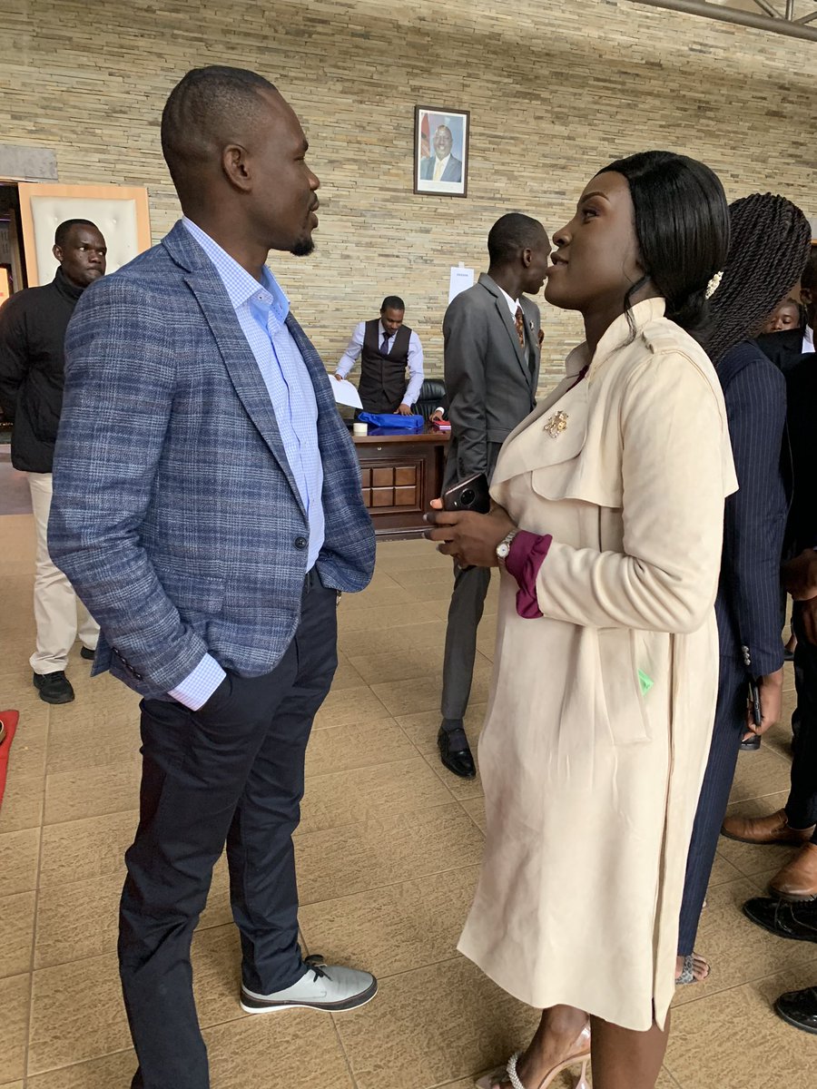 Lsak23's tweet photo. Connection muhimu. Talks are ongoing in CUEA. #LSAKLAUNCH https://t.co/2I6JGrlqqt