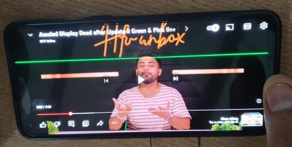 Anas_Office's tweet image. OnePlus 9 display big problem display green line this is big problem #oneplusdisplay #OnePlus #OnePlusindia @TechnicalGuruji @AmreliaRuhez @TeachForIndia @utsavtechie @TrakinTech @tech_burner @ShokeenSanchit  sir ap log se  request hai koi action le