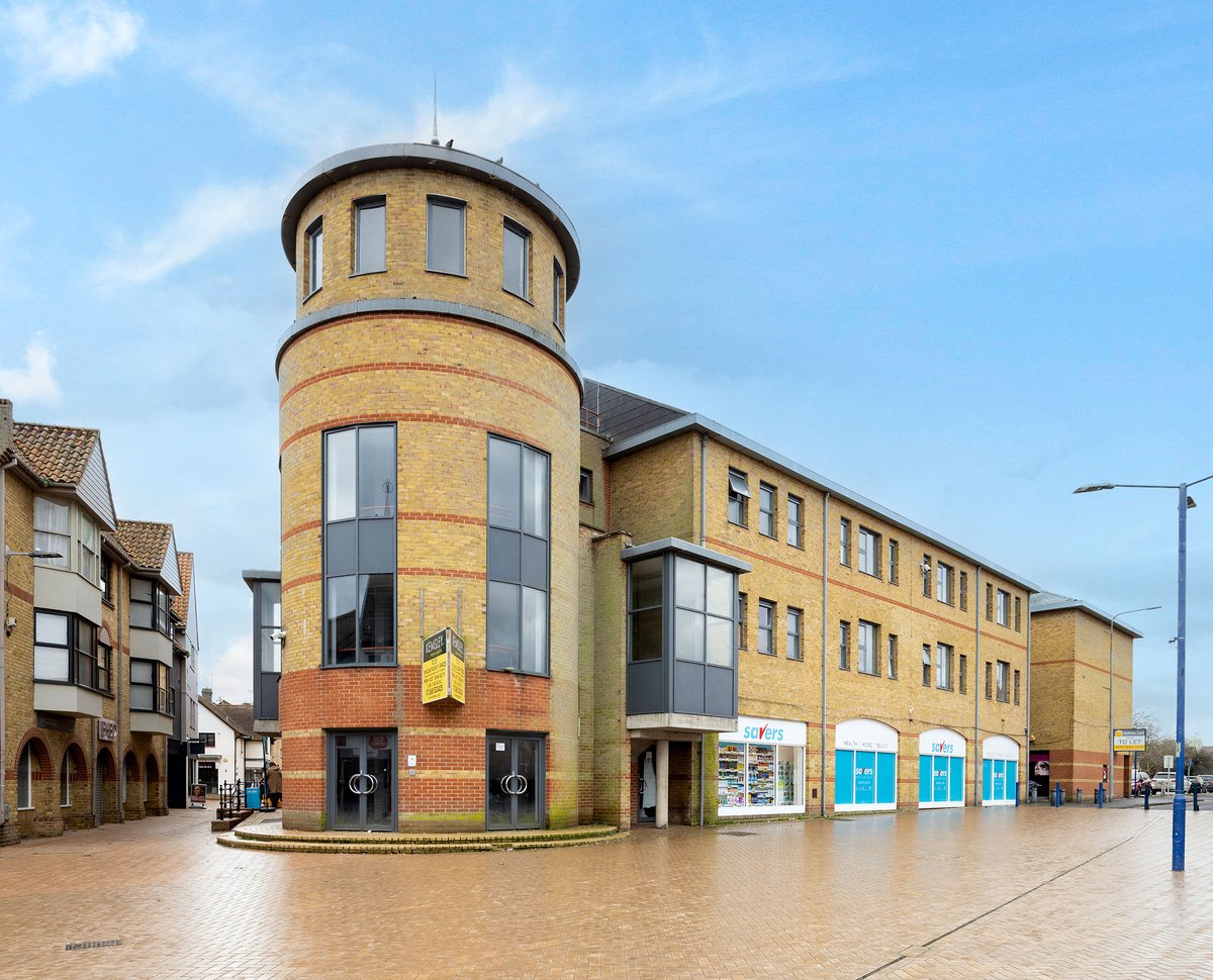AddingtonCap's tweet image. Good to have sold this town centre retail parade with further redevelopment opportunities to a private family office. Read more about it here.  addingtoncapital.com/addington-capi…
#towncentre #retail #propertyassetmanagement