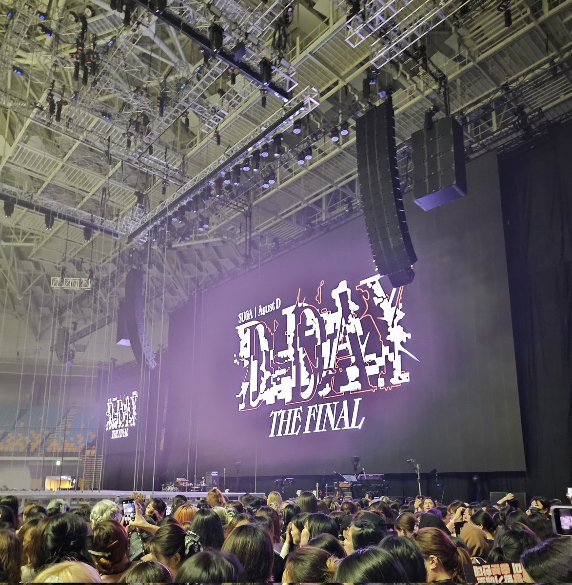 TorontoArmy's tweet photo. View from today
#SUGA_AgustD_TOUR
#suga
#AgustD_DDAY_theFinal
#AgustD_SUGA_Tour @BTS_twt https://t.co/eeamTlTFoG