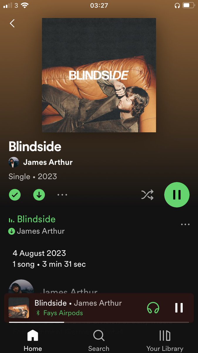 fmlamb35's tweet image. Hey #JArmyFamily it’s #NewMusicFriday again our amazing ⁦@JamesArthur23⁩ has smashed it outta the park &amp;amp; released this great Song/Tune #blindside Stream on all Platforms 👏👏🎼🎤🎸🥰