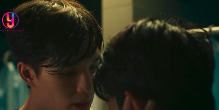 หนึ่งในฉากที่ประทับ​ใจมากๆ คือ EP11
"เพื่อน​ในทีมเขาเกลียด​ธรกันหมดแล้ว​ พี่ฟ้าอย่าเกลียด​ธรได้ไหม" 😭
ยังมีอีกหลายฉากที่ชอบ เดี๋ยว​ลงเรื่อยๆ
#youremyskytheseries
#คิดถึงจุดหมายคือท้องฟ้า