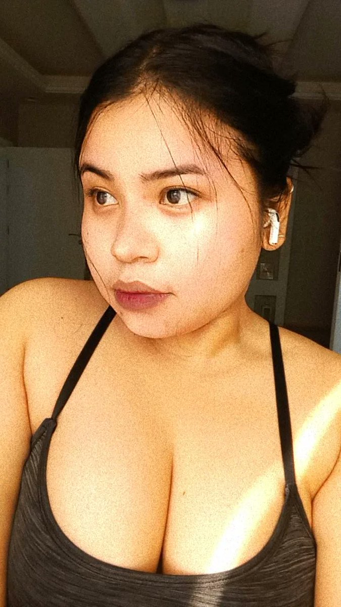 maeeeeow's tweet photo. 🖤 https://t.co/1bpDKIjWPP