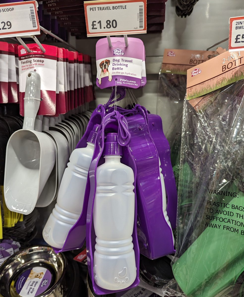 AlhambraCentre's tweet image. Keep your furry friends happy with @Poundstretcher1's pet essentials 🐾 🐶

With pet-travel water bottles handy for hot days, towels &amp;amp; brushes for a clean, dry pup &amp;amp; puppy pads for the family's new addition - you can get it all here ✨

#Poundstretcher #PetEssentials