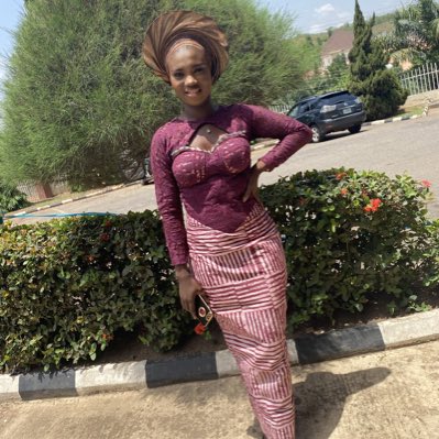 miz_tomisin's tweet photo. #NewProfilePic https://t.co/iUX6DfbtxV