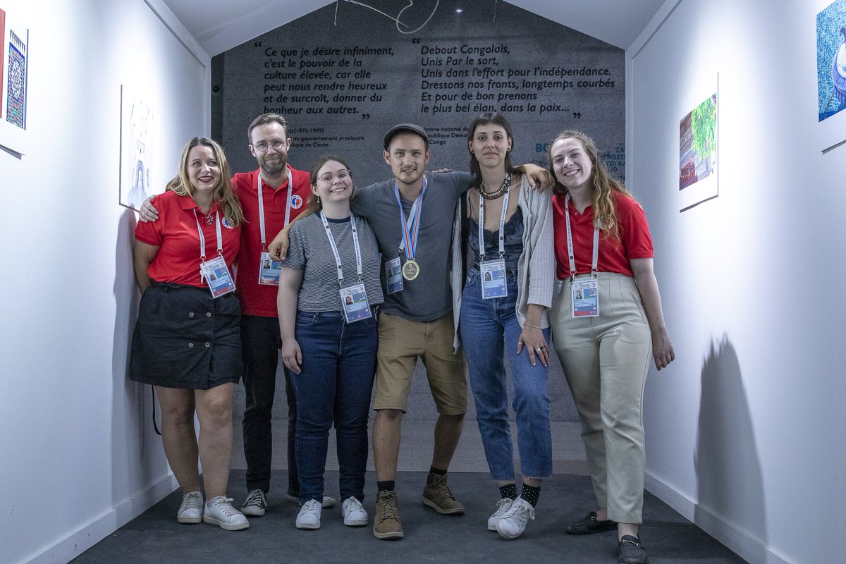 DelegationF's tweet photo. La délégation 🇨🇵 est présente sur ces Jeux de la Francophonie en culture.

➡️ Résultats des épreuves culturelles : 
🖌️ 5 ème place 
📷 Médaille de bronze 🥉
💃 ❌
🎤 ❌
🎭❌
📝❌

#Jeuxdelafrancophonie2023 
#kinshasa 

©️SIPA/Arsène MPIANA https://t.co/NK0sGoHeYG