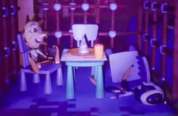 BeeBee59139249's tweet photo. This spastic scene, gave me a brain rot!

#sundrop #moondrop #securitybreachruin https://t.co/1HK6aQEwPQ