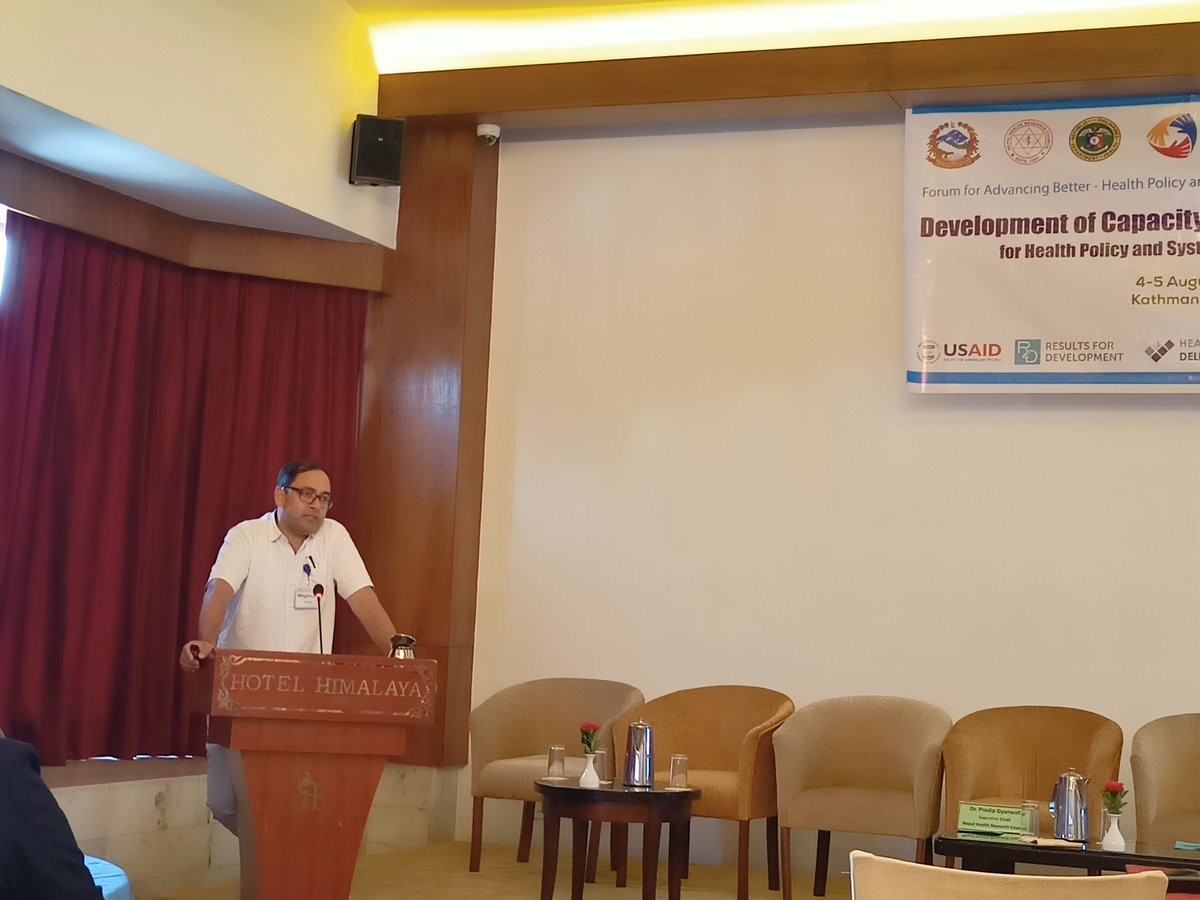 HERDIntl's tweet photo. From the presentation of @MeghnathDhimal
Challenges in evedence uptake:
* Limited culture of evidence synthesis
* Lack of stable leadership in government bodies
* Research communication not aligned with decision-making
And, these are closely linked to the capacity of #HPSRIs. https://t.co/SpBIlB83Nt