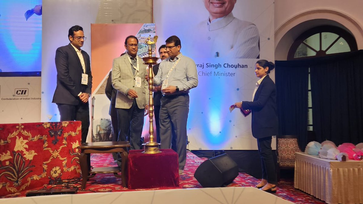 MPIDC's tweet photo. Embracing inclusivity for sustainable development, MPIDC hosted the Ease of Doing Business (EODB) Conclave 2023 at Bhopal on 04 Aug 2023.
Engaging with industry leaders, the event highlighted government's impactful initiatives for growth of business &amp; industry in Madhya Pradesh. https://t.co/rzu3iR9QYY