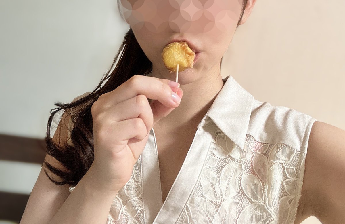 からあげクン…？否

"海からクン"🐟

どっちも美味しかったよ♪
エビタルタルが特に好きでした…😚🦐 https://t.co/ybJBCm64OA