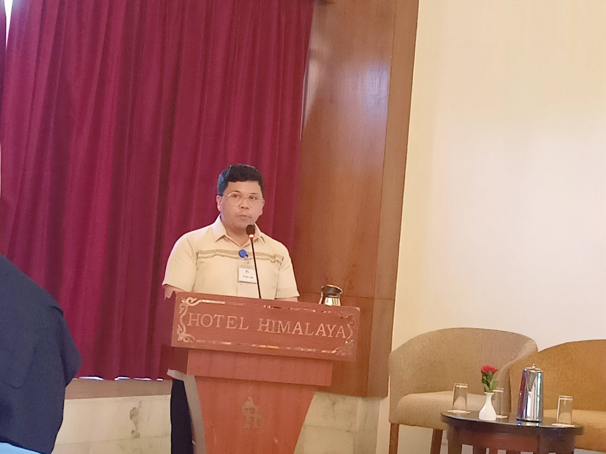 HERDIntl's tweet photo. Pio Asuncion from the Department of Health (DoH), Philippines, sharing insights into the Health Policy and System Research Institutions (#HPSRIs) ecosystem in the Philippines and initiatives of the DoH on #SPSR in the country.
#HPSR
@AIHO_PH @results4dev https://t.co/i2Ew8AIPww