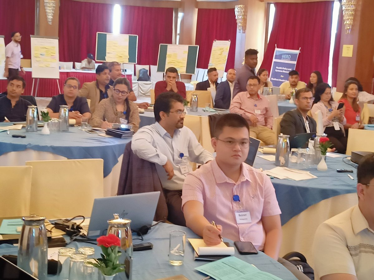 HERDIntl's tweet photo. Pio Asuncion from the Department of Health (DoH), Philippines, sharing insights into the Health Policy and System Research Institutions (#HPSRIs) ecosystem in the Philippines and initiatives of the DoH on #SPSR in the country.
#HPSR
@AIHO_PH @results4dev https://t.co/i2Ew8AIPww