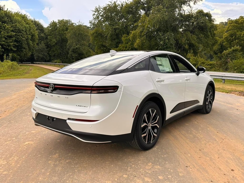 LogisticsKeen's tweet image. The New 2023 Toyota Crown