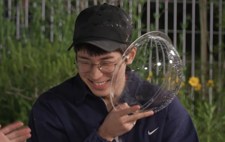 catwonurii's tweet photo. hello, i'm zea!! looking for carat moots!!

- filo, 06 
- her/she
- baby carat
- not new to stan twt

like and rt are highly appreciated🤍 https://t.co/ThVOgm1Tho