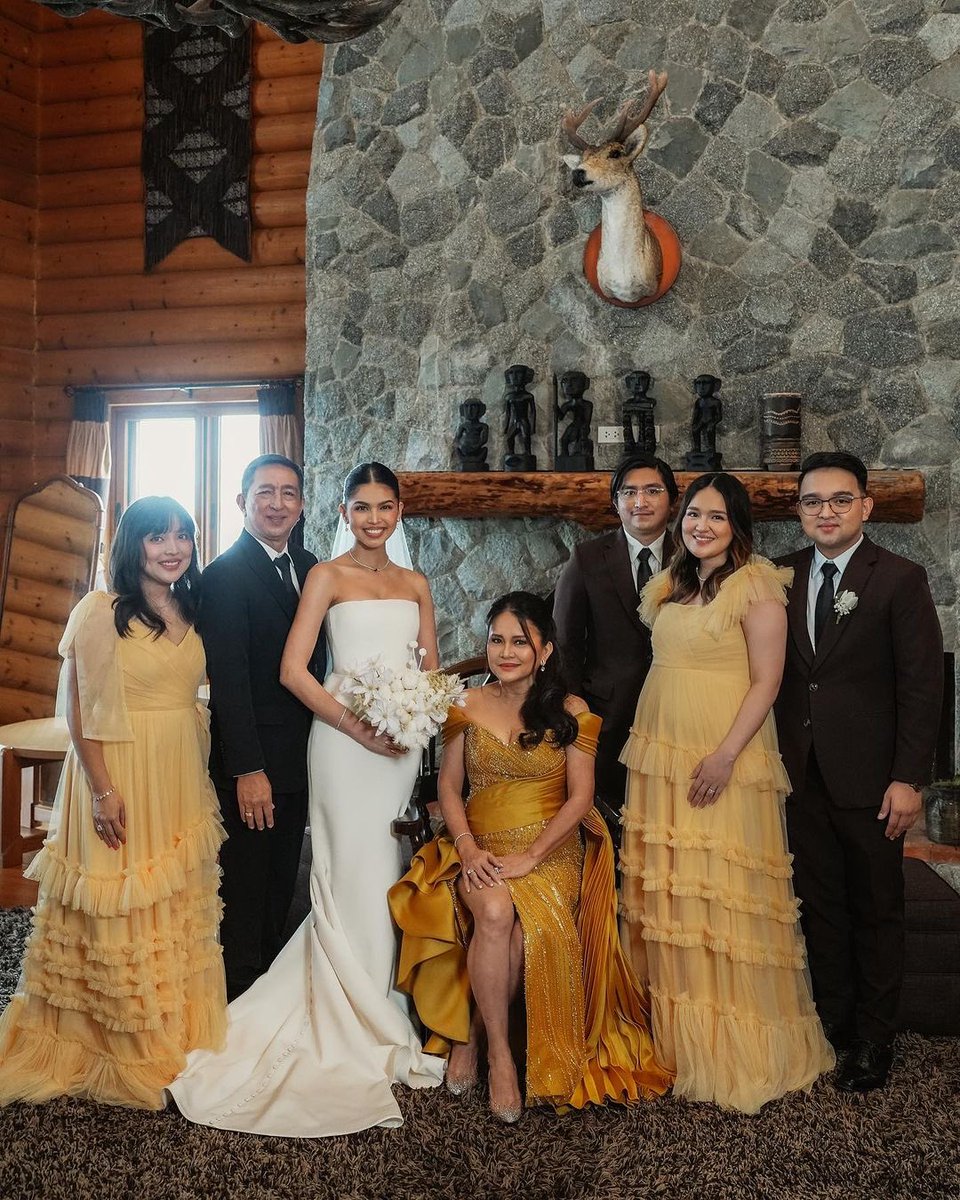 armainecutie's tweet photo. Mendoza Family🫶🏻

@mainedcm @AtaydeArjo 
#MaineMendoza #ArjoAtayde
#AtaydeMendoza https://t.co/tfXMLknZWg