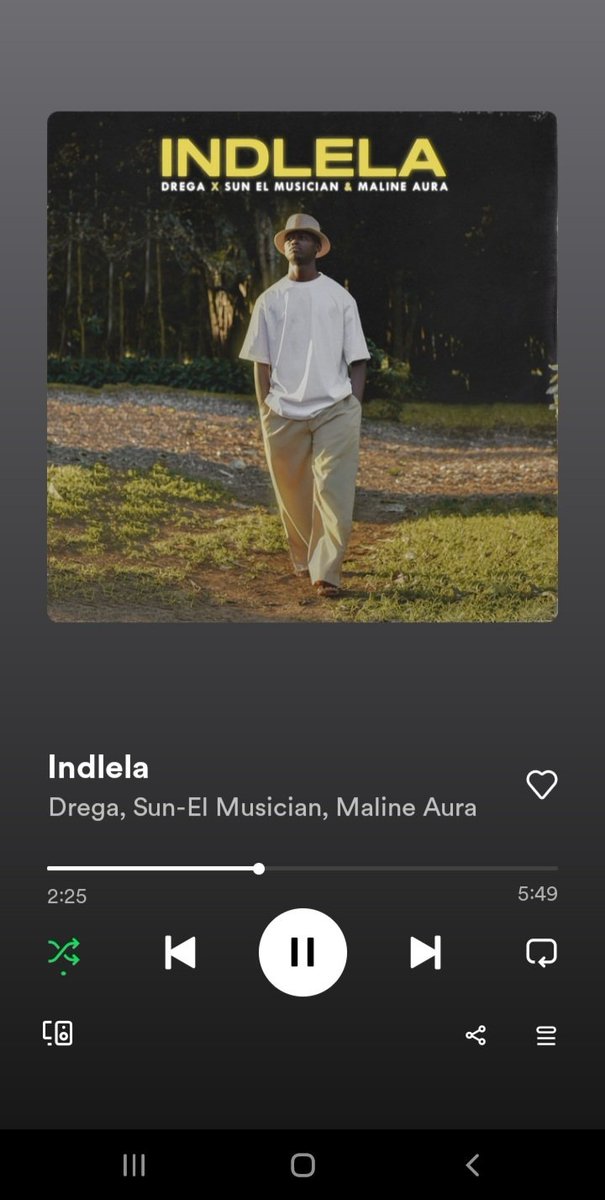 Λxole ℍ𝕒𝕜𝕦𝕝𝕒 tweet media