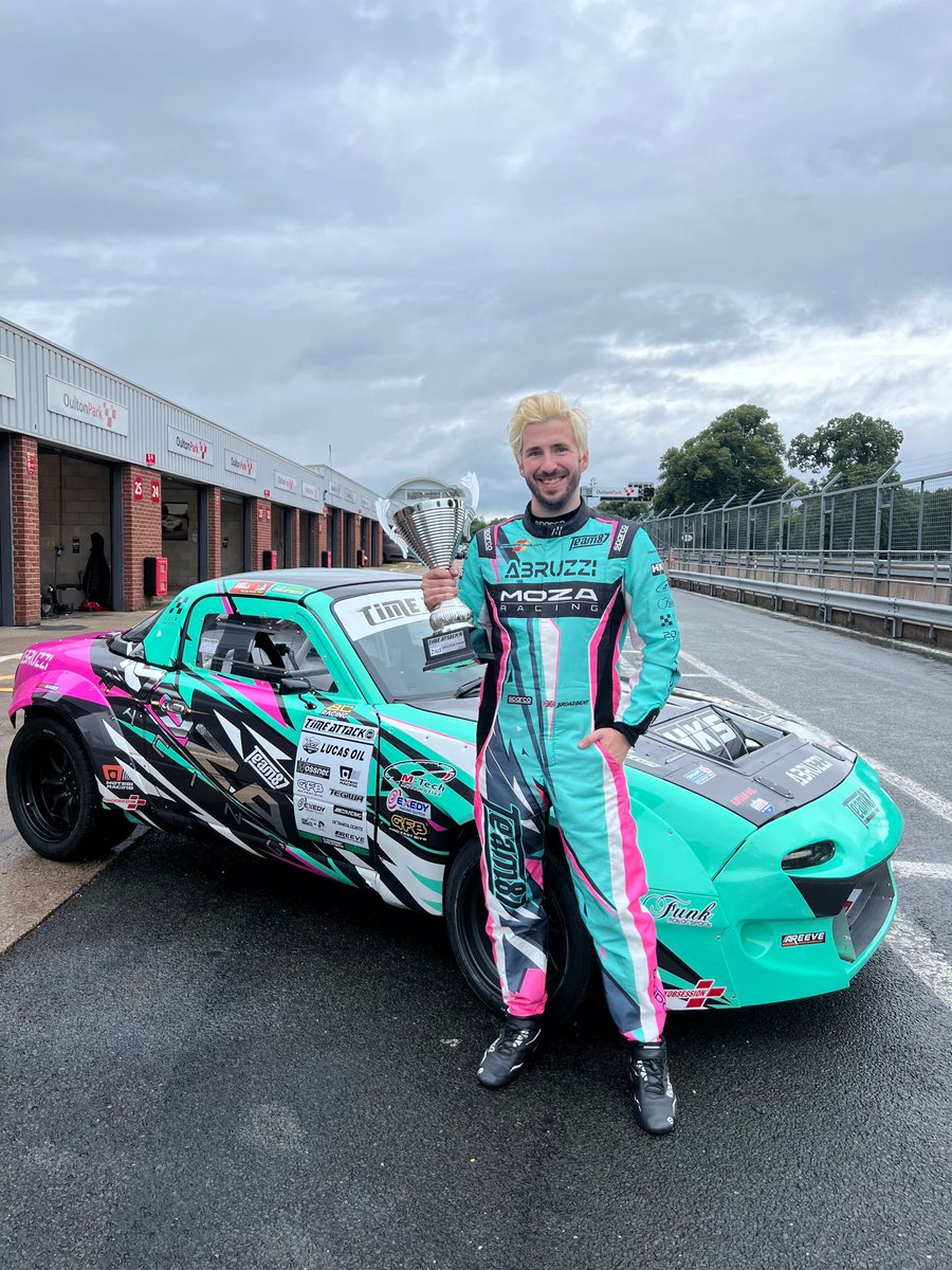 Jimmy Broadbent tweet media