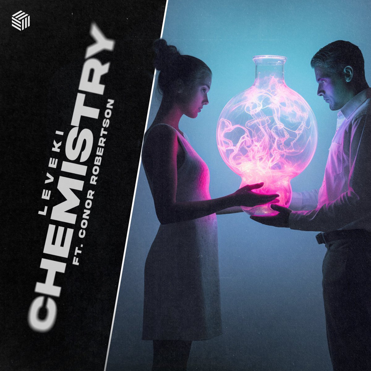 ‘Chemistry’ is out on @futurehouscloud 
now!! 🔥 #NewMusicFriday  #edm  #futurehousecloud fhc.fanlink.to/chemistry