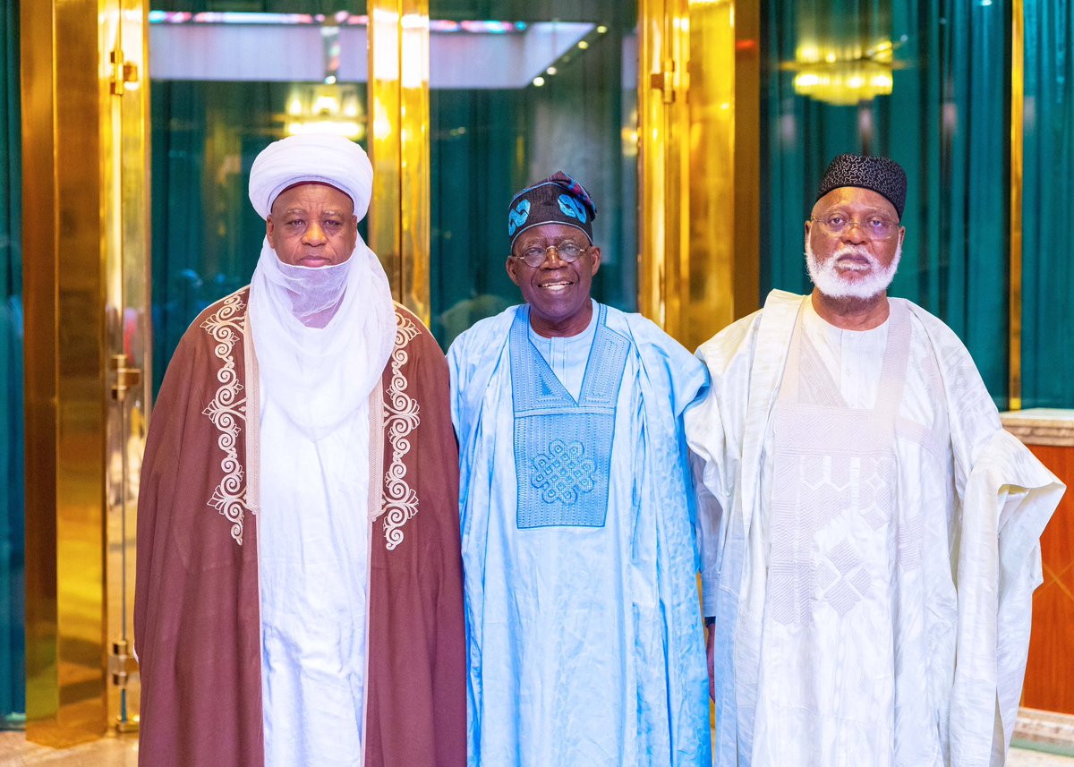 Shaibu_AO's tweet photo. Sultan Of Sokoto And ECOWAS Collaborate In Niger, Building Bridges For Peace.
#PartnersForPeace #ECOWASforStability https://t.co/uq6xe2blul