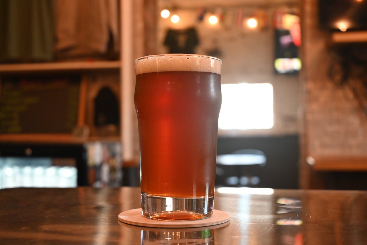 The English League Championship returns today at 3:00pm! Come on down and watch the match between Southampton and Sheffield Wednesday and enjoy a delicious From the Spot ESB.